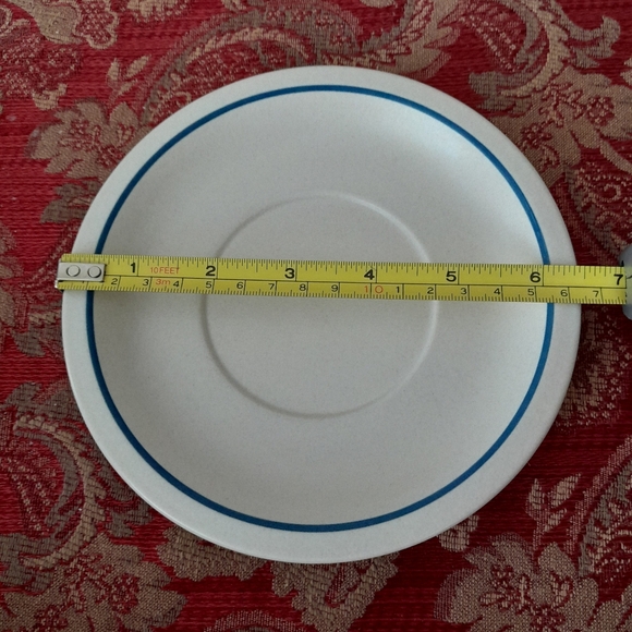 4 Pfaltzgraff Yorktowne Tea Cup Mugplates Size:OS Pfaltzgraff Yorktowne - Picture 2 of 5